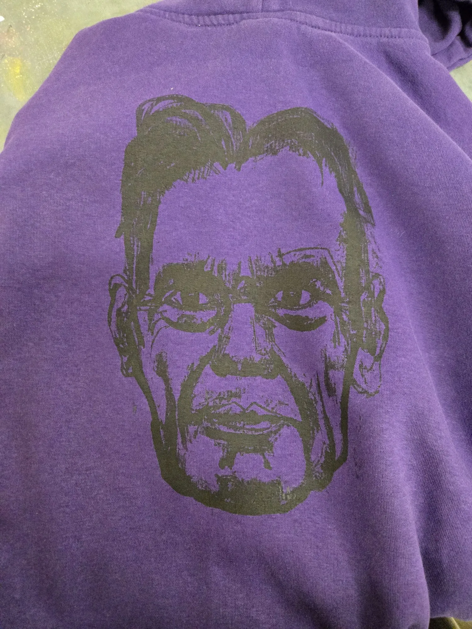 Sweatshirt printed with a portrait from a workshop